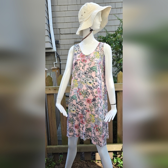 Gilmour Floral Sleeveless Dress. Rayon Blend, Med, Layers Well - Picture 1 of 13